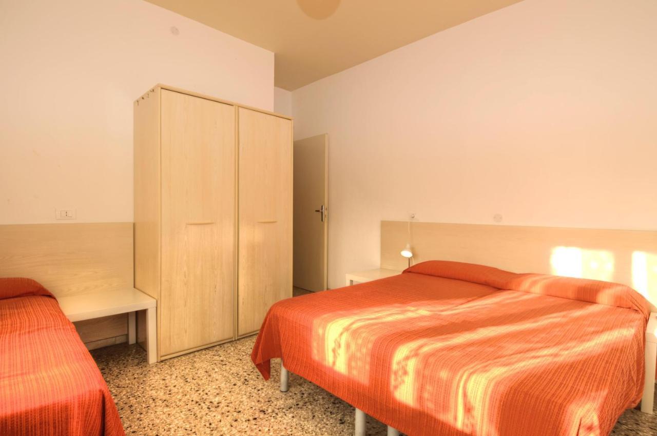 Condominio Res. Palace Bibione Bagian luar foto