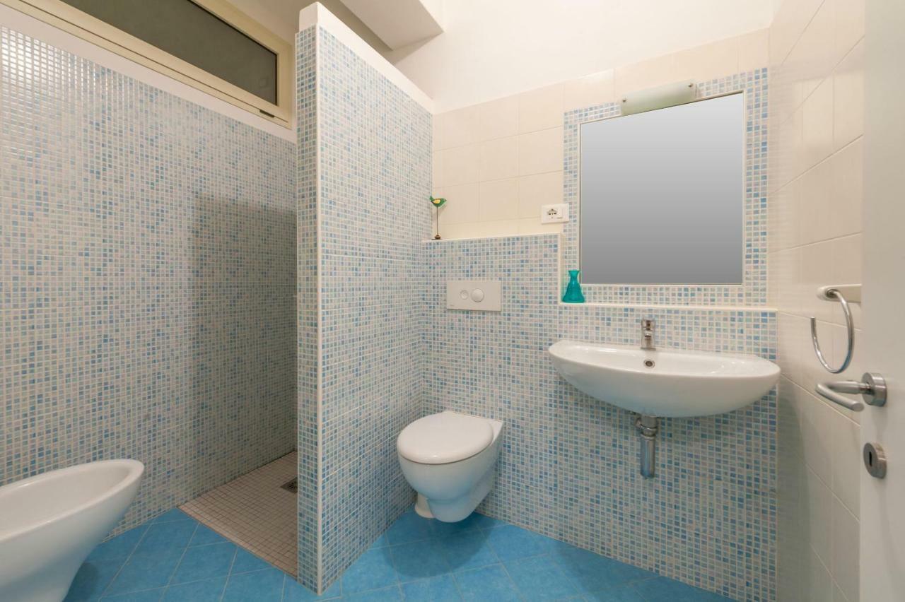Condominio Res. Palace Bibione Bagian luar foto