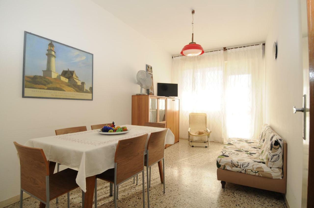 Condominio Res. Palace Bibione Bagian luar foto