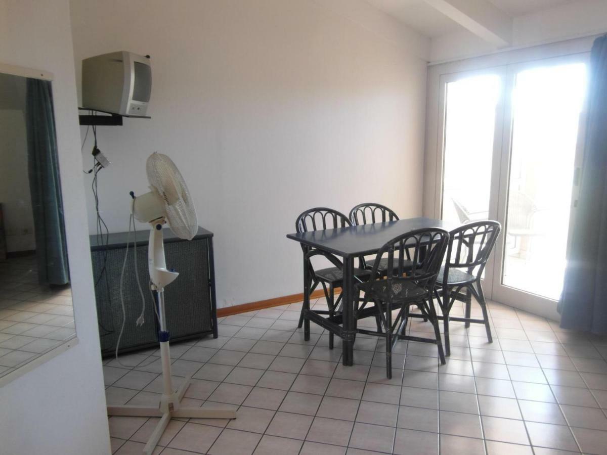 Condominio Res. Palace Bibione Bagian luar foto
