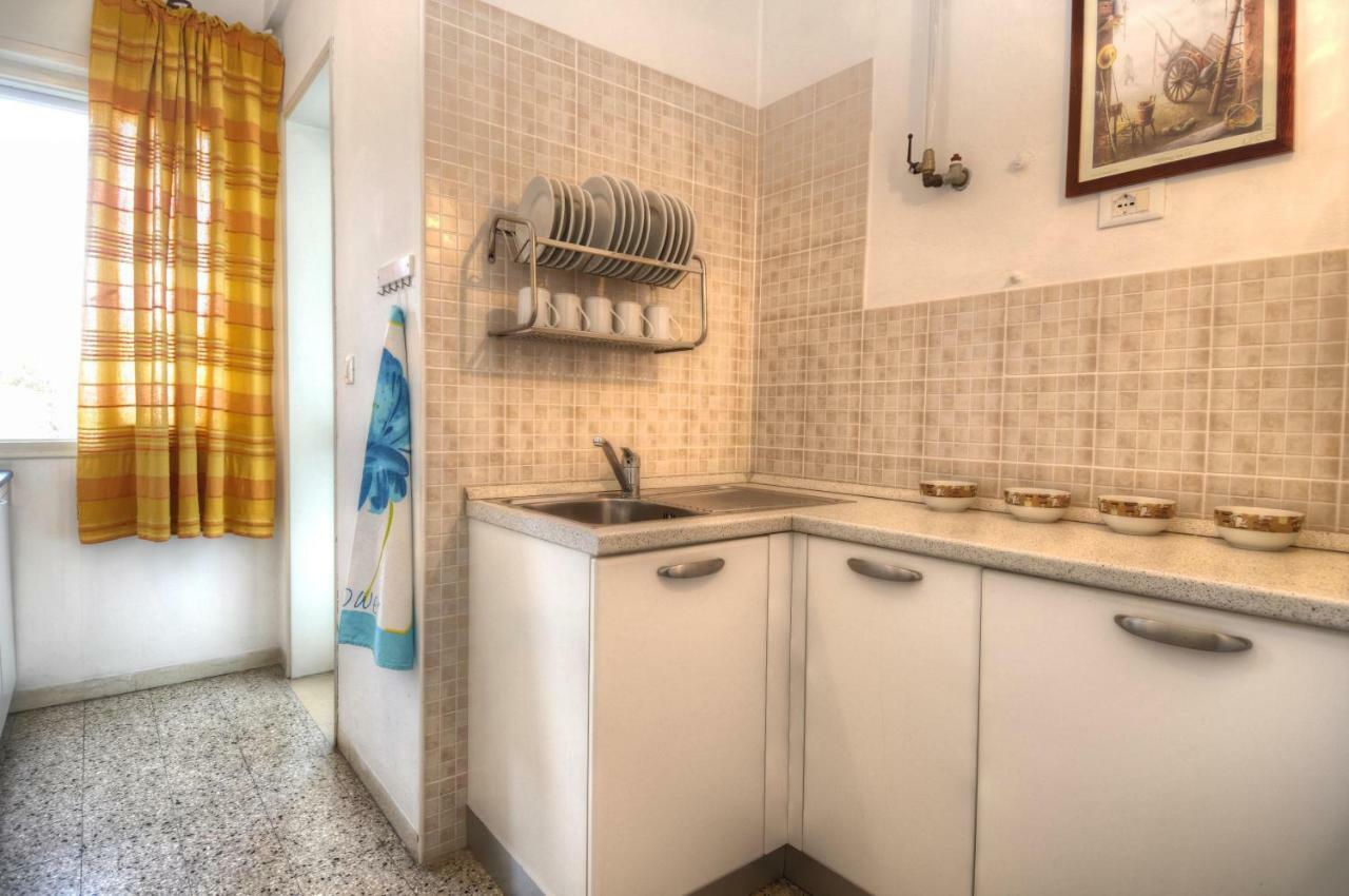 Condominio Res. Palace Bibione Bagian luar foto