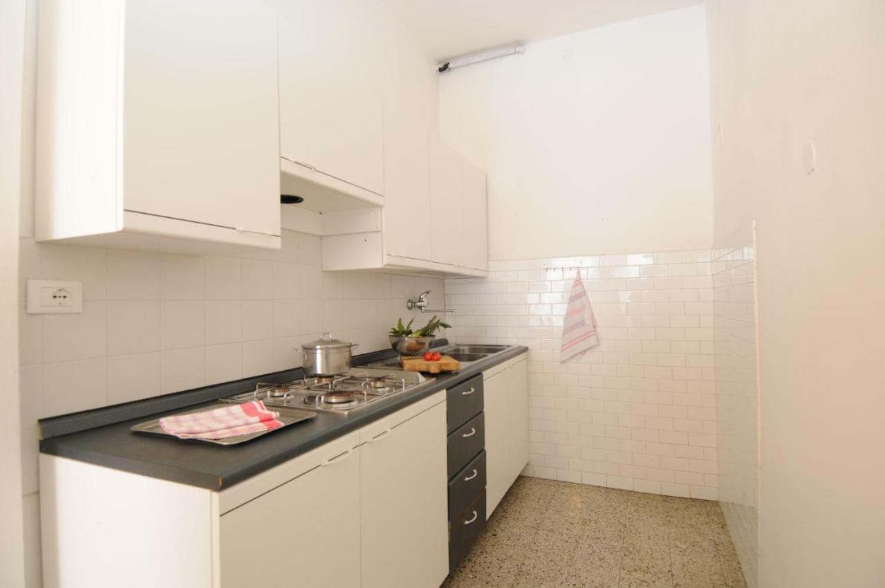 Condominio Res. Palace Bibione Bagian luar foto